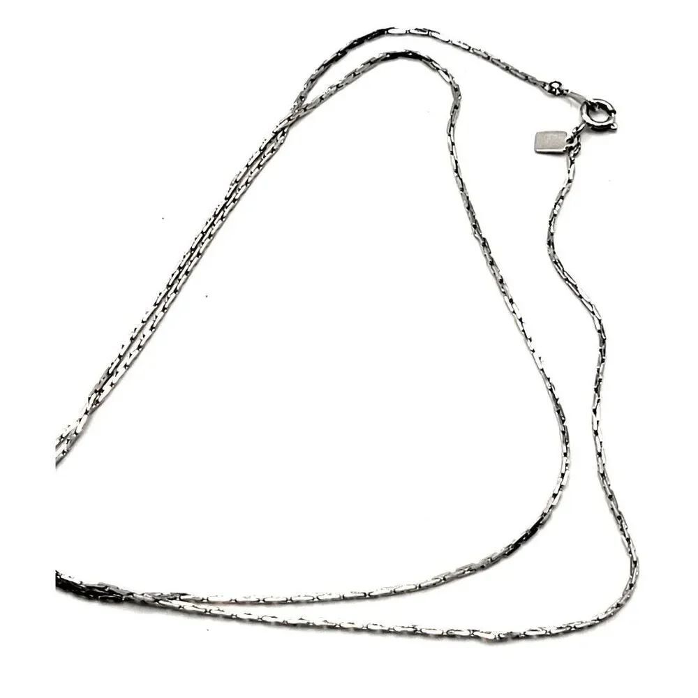 Accents by Hallmark Cards Signed Silver Necklace Chain 24in